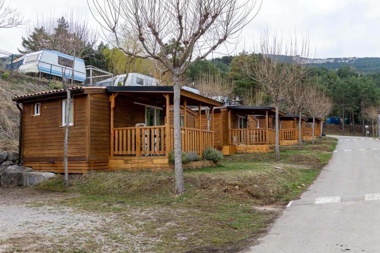 Bungalows Del Camping Pedraforca Saldés Eksteriør bilde