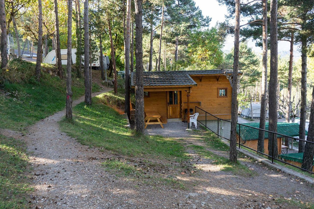 Bungalows Del Camping Pedraforca Saldés Eksteriør bilde