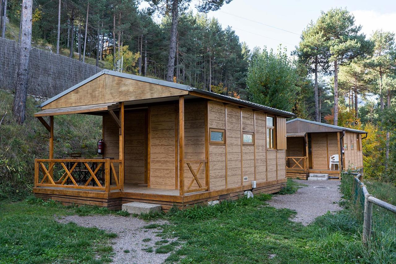 Bungalows Del Camping Pedraforca Saldés Eksteriør bilde