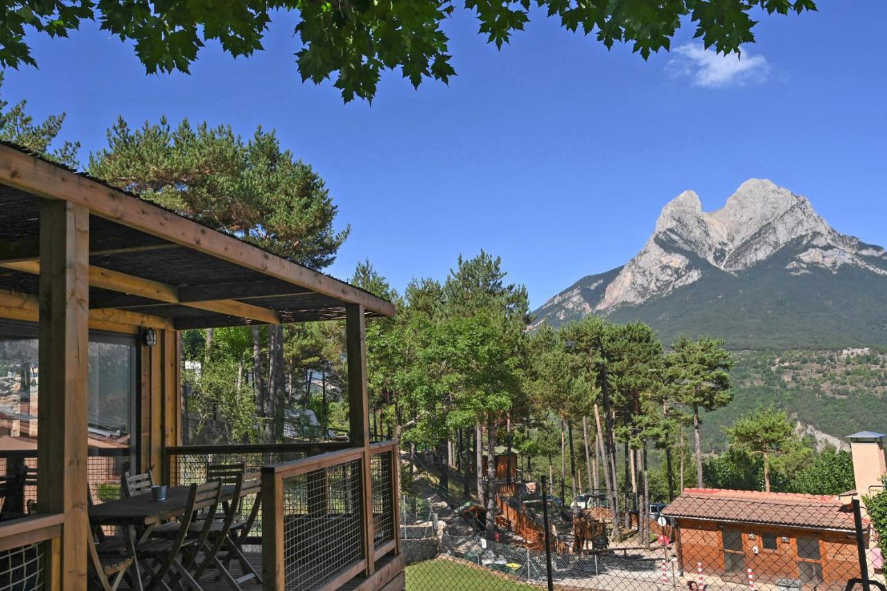 Bungalows Del Camping Pedraforca Saldés Eksteriør bilde