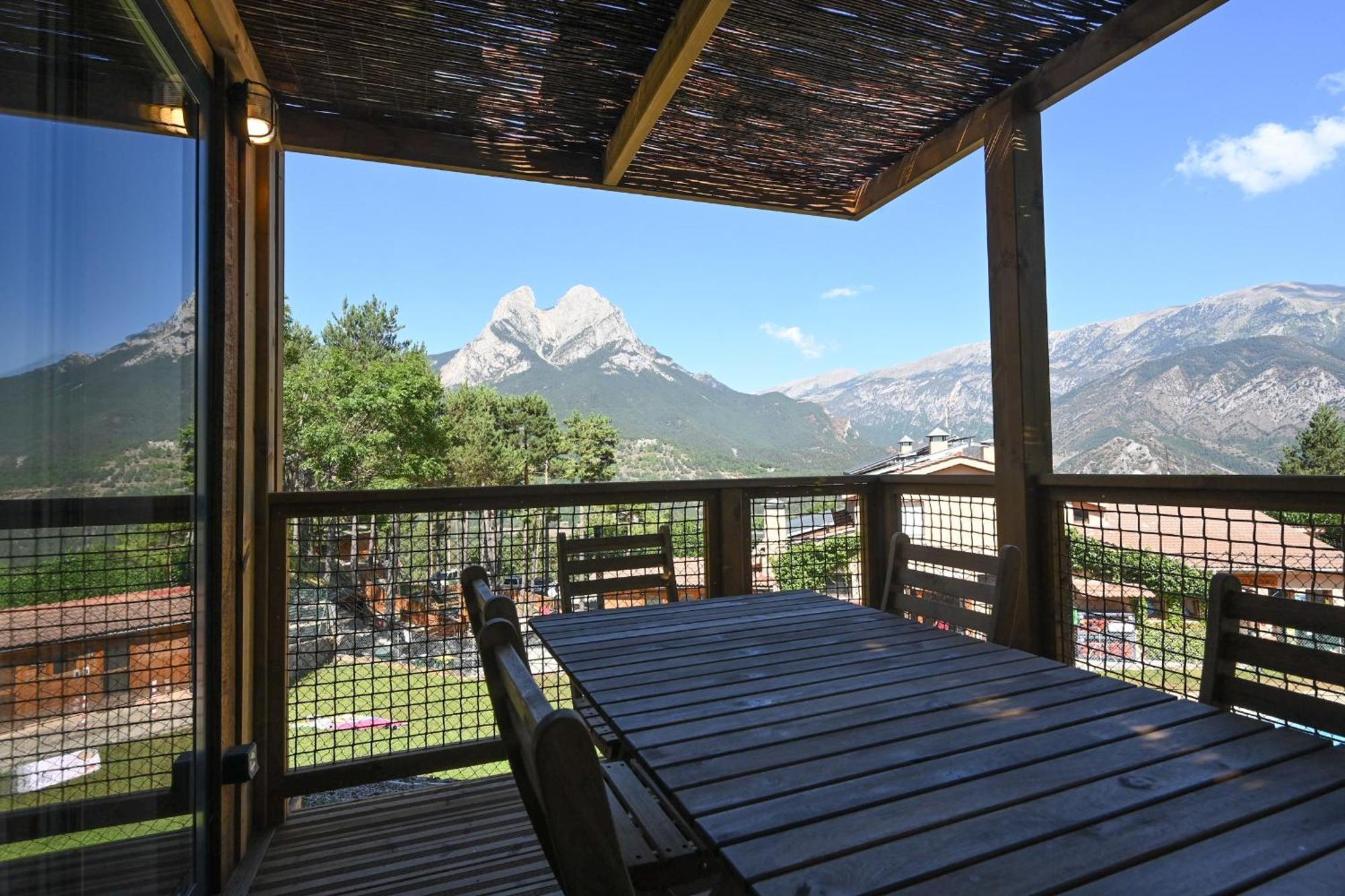 Bungalows Del Camping Pedraforca Saldés Rom bilde